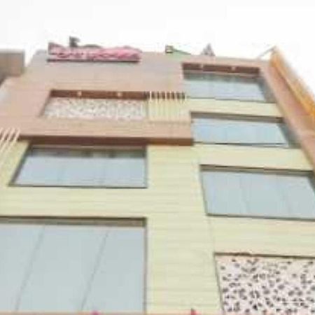 Hotel O Discovery Inn نيودلهي المظهر الخارجي الصورة