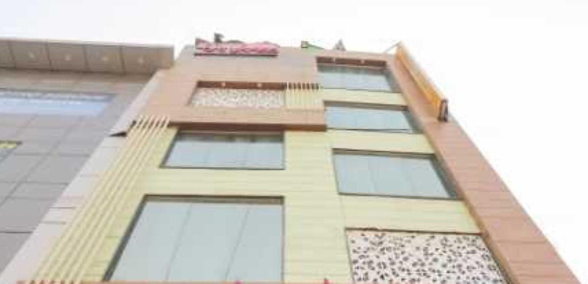 Hotel O Discovery Inn نيودلهي المظهر الخارجي الصورة
